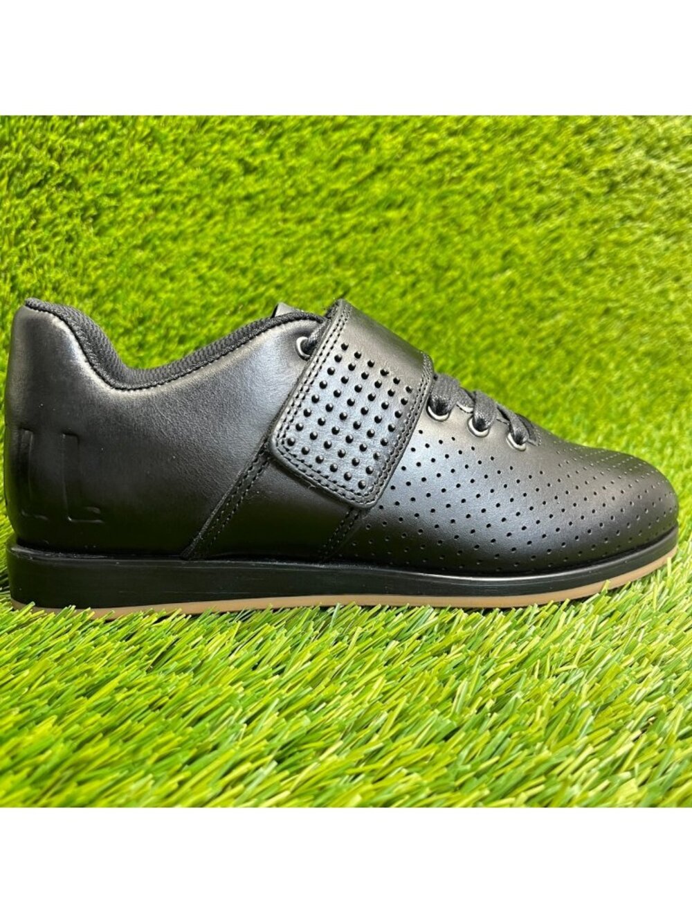 Nobull Lifters Womens Size 6 Black Gum Leather Weightlifting Shoes Sneakers